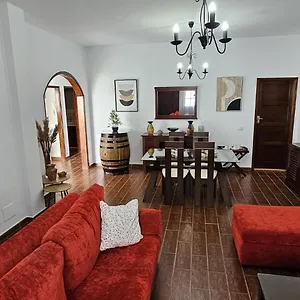https://casa-v-del-pino.in-canary-islands.com
