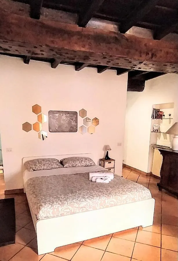 Sweet Home Panisperna Roma 0*,  Italia